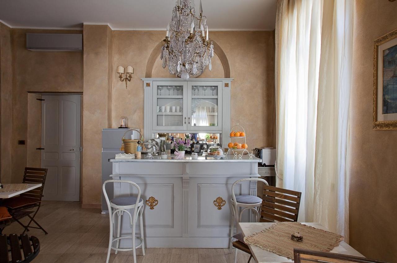 Hotel La Petite Maison В'яреджо Екстер'єр фото