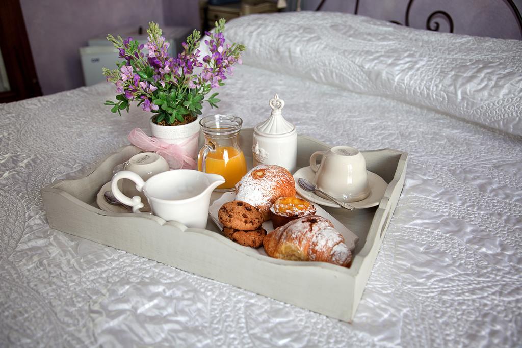 Hotel La Petite Maison В'яреджо Екстер'єр фото