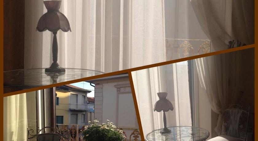 Hotel La Petite Maison В'яреджо Екстер'єр фото