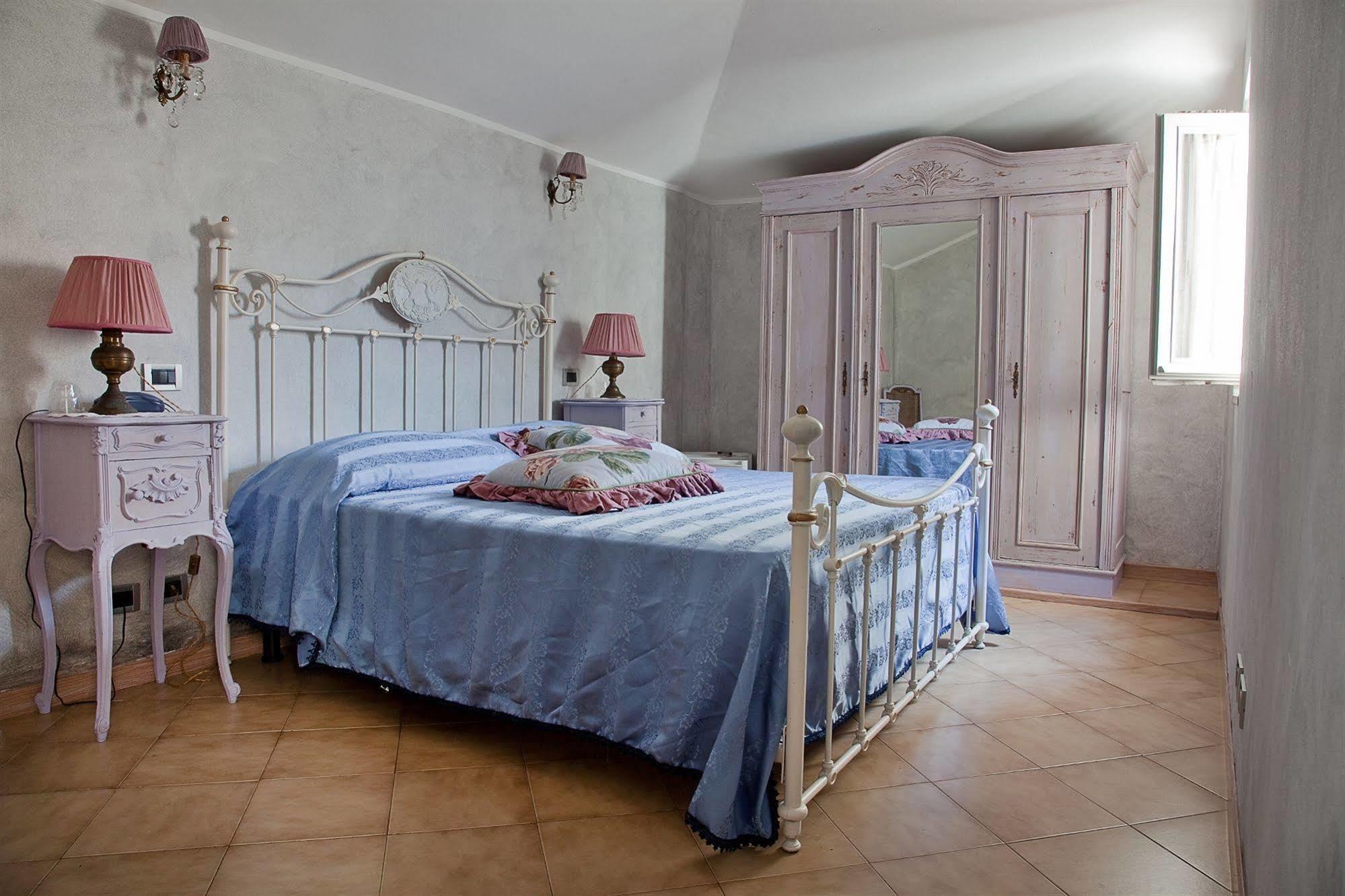 Hotel La Petite Maison В'яреджо Екстер'єр фото