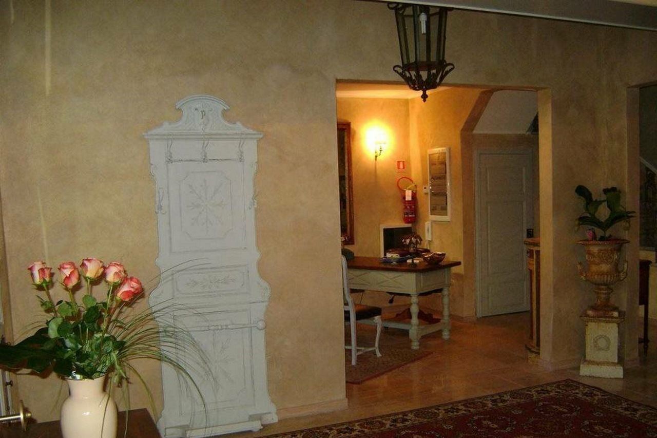 Hotel La Petite Maison В'яреджо Екстер'єр фото